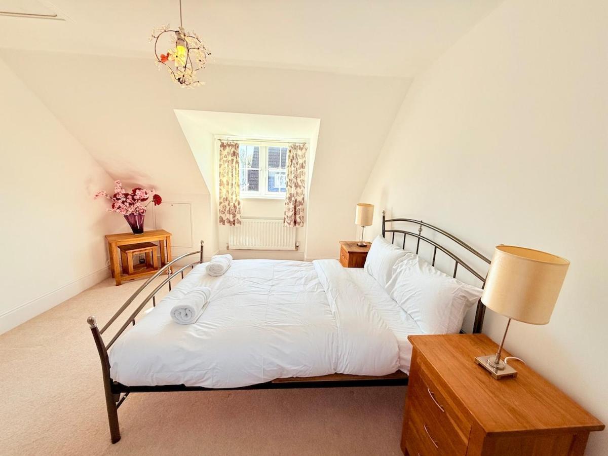 Holiday home Stunning Spacious Home *