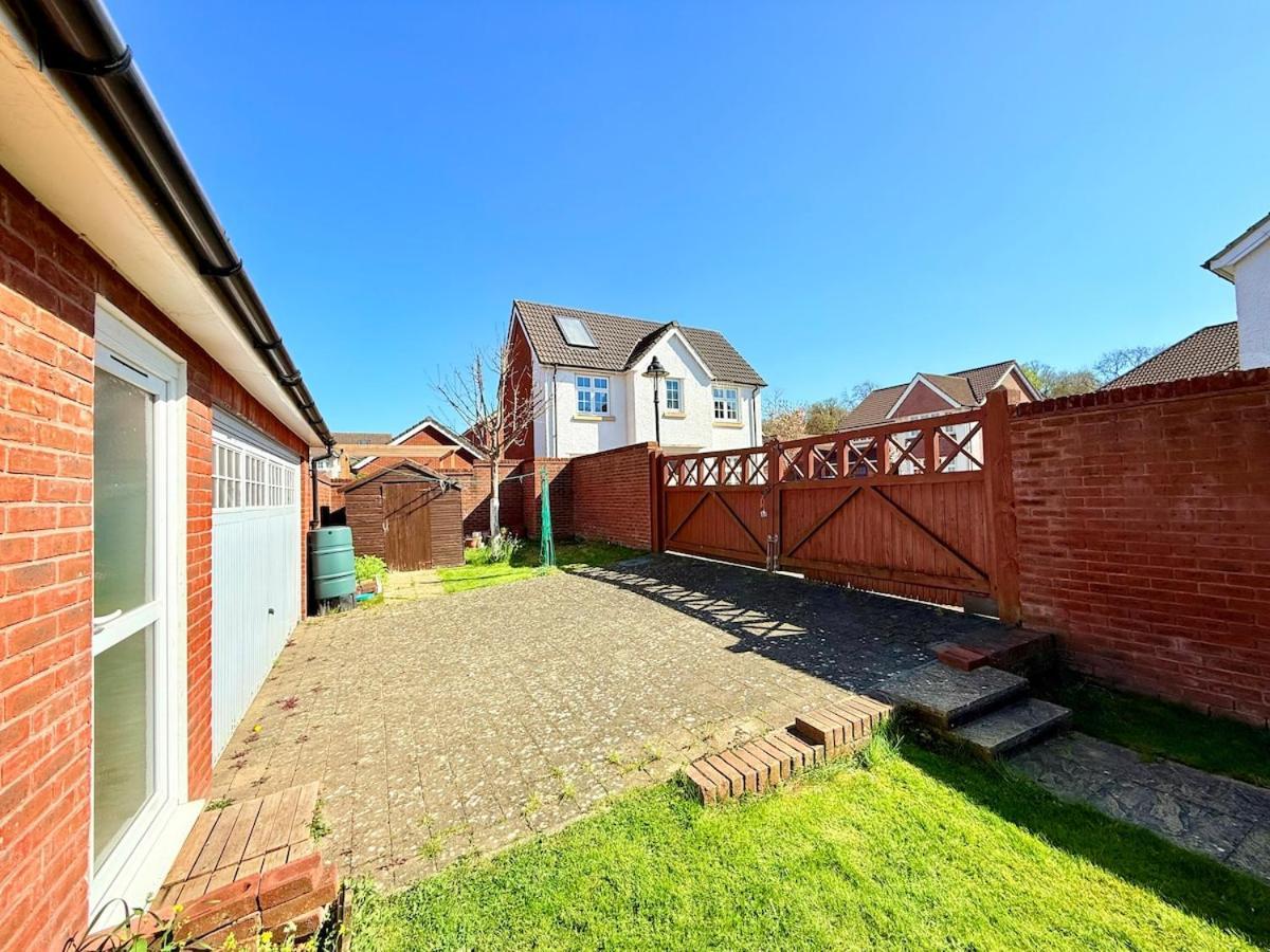 Stunning Spacious Home * Bristol